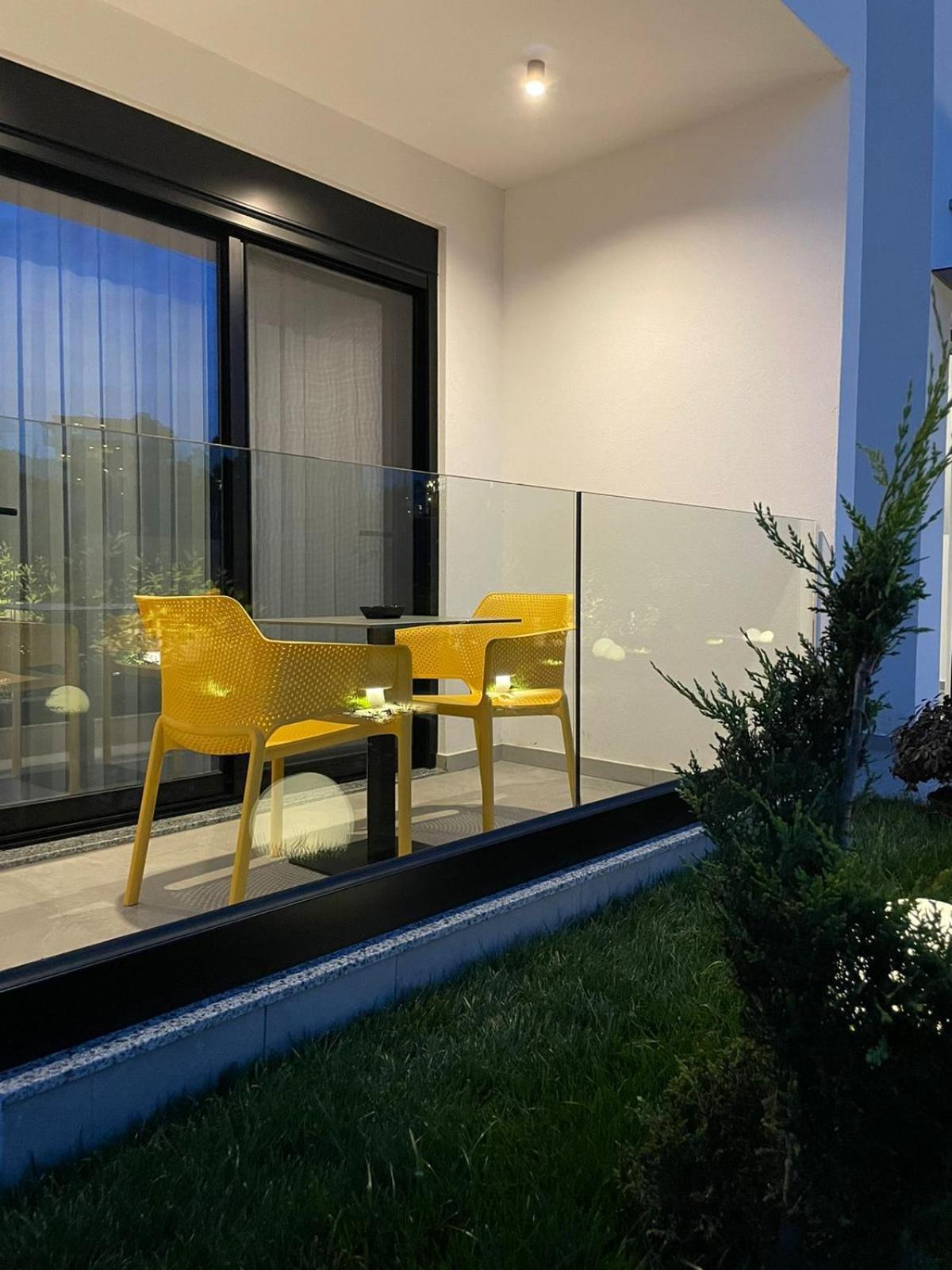 Lake View Rooms קסאמיל מראה חיצוני תמונה