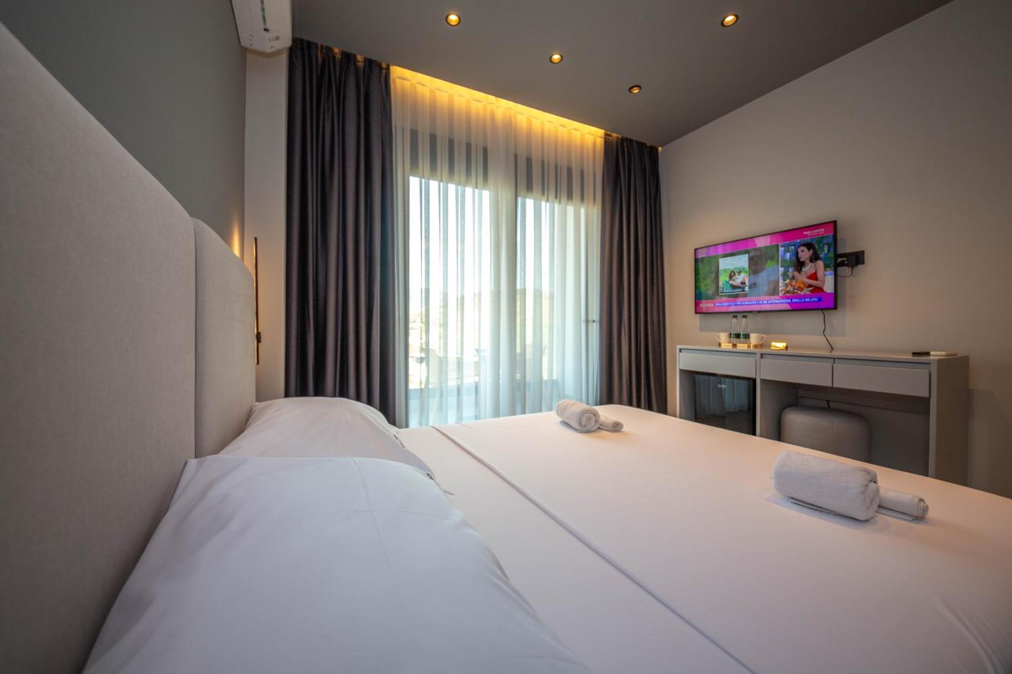 Lake View Rooms קסאמיל מראה חיצוני תמונה